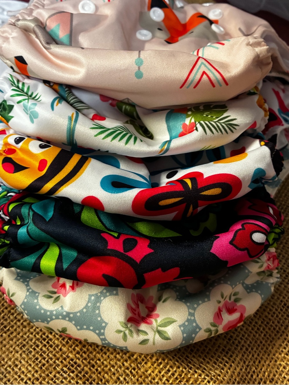 Cloth Diapers - 14 cloth diapers and 12 inserts - Picture 3 of 14